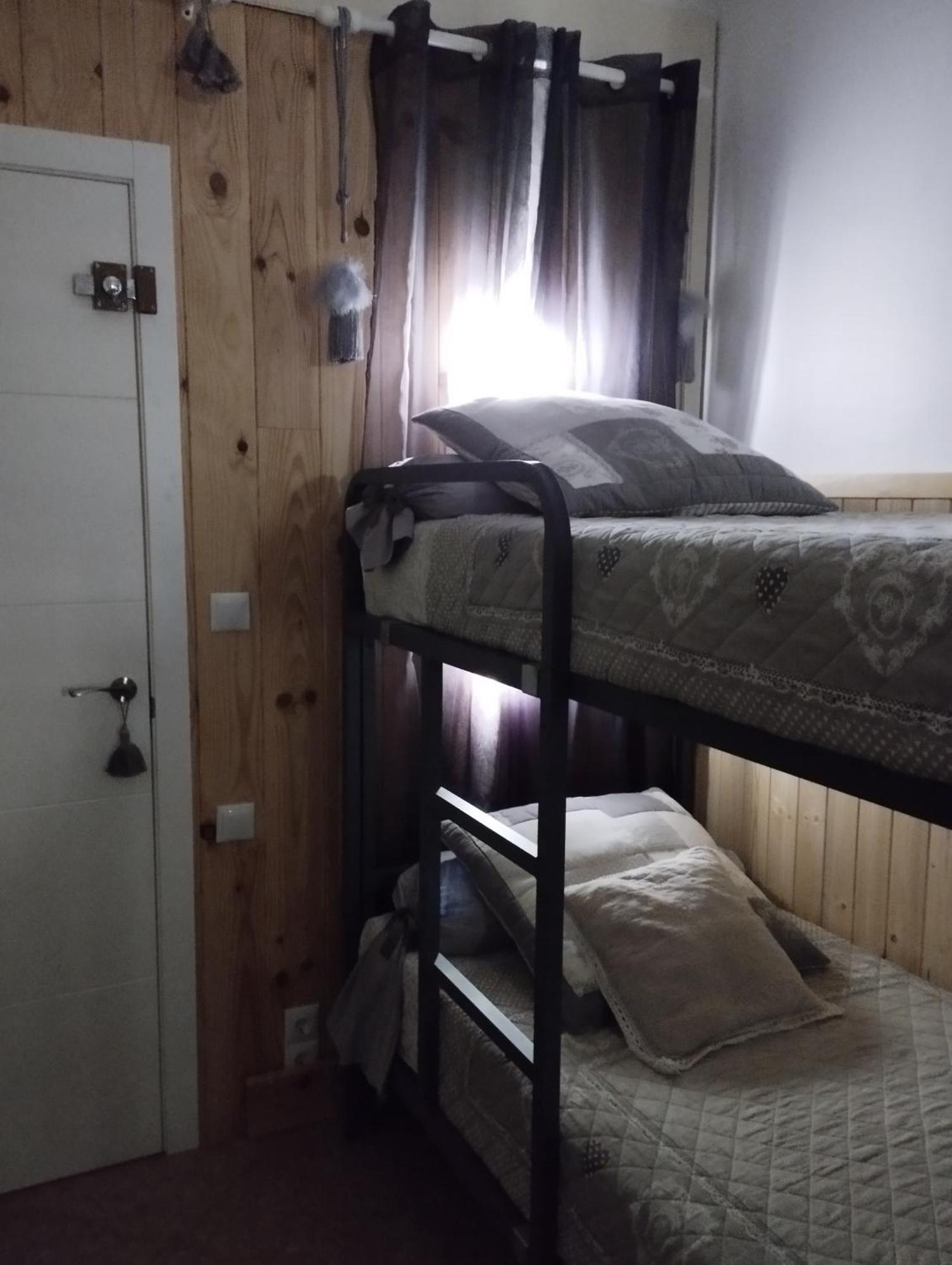 Chambres D'Hotes Chez Catherine A Reus Chambre De Paris Avec Salle De Bains Privee Екстериор снимка