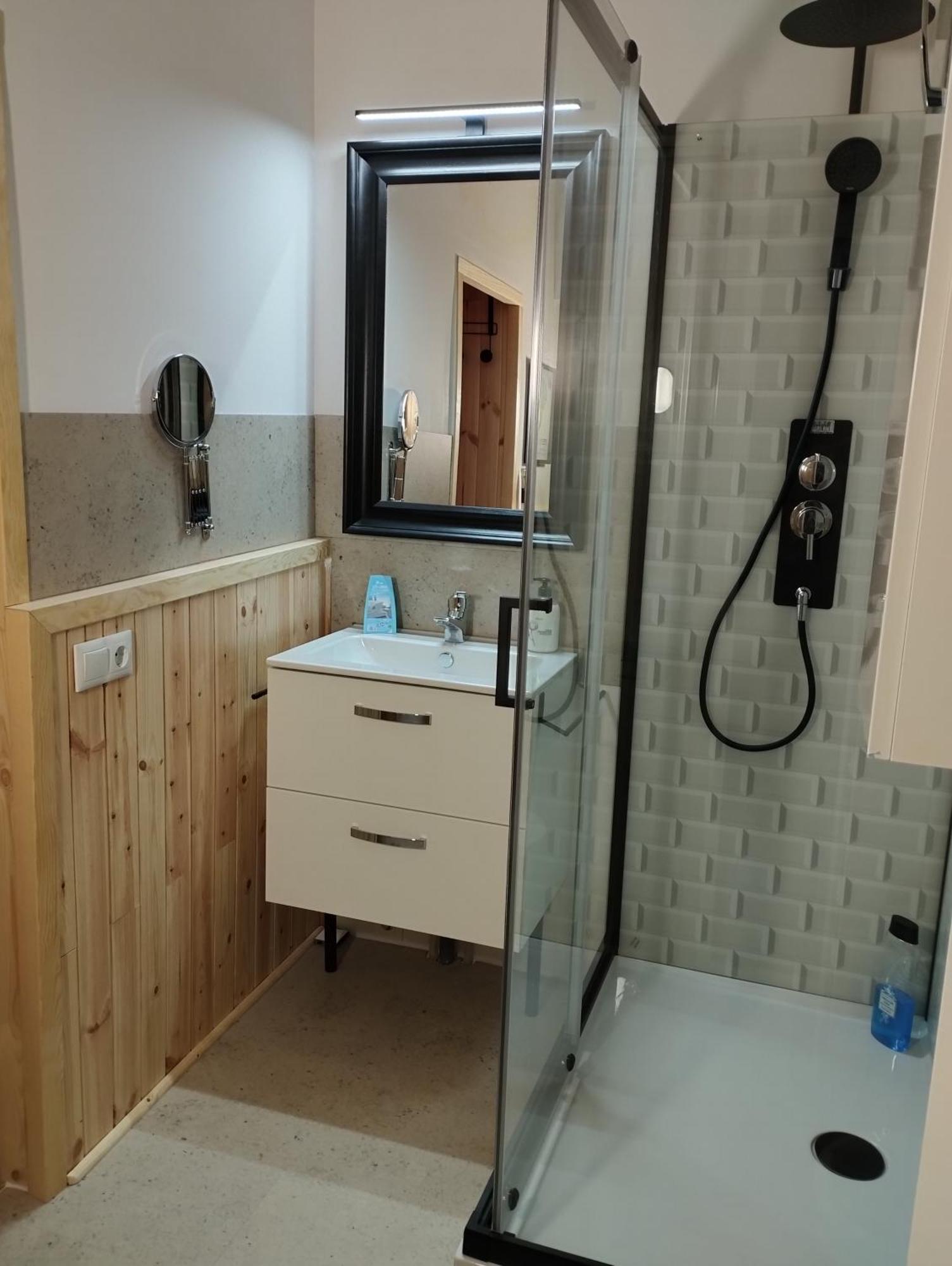 Chambres D'Hotes Chez Catherine A Reus Chambre De Paris Avec Salle De Bains Privee Екстериор снимка